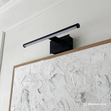 Image of Slimline Medium Battery Operated LED Picture Light With Remote Control