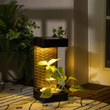 Suri Agra Solar LED Outdoor Feature Light