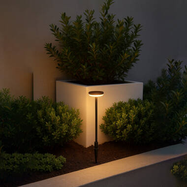 Image of EasyFit Core 12v Garden Lights - Hydrangea LED Outdoor Feature Stake Light