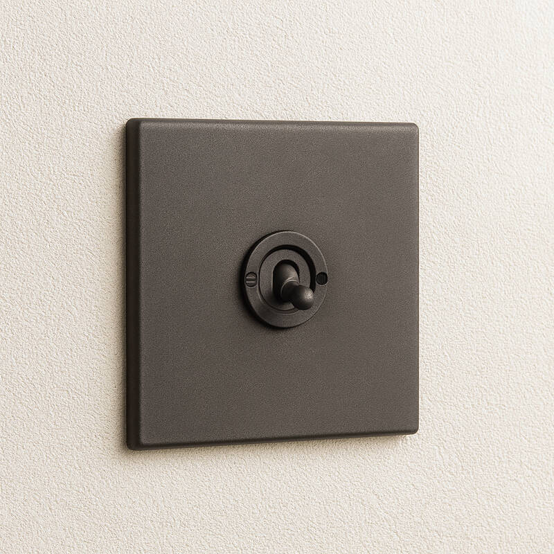 Image of Edit Hartland Screwless 1 Gang Two Way Toggle Switch