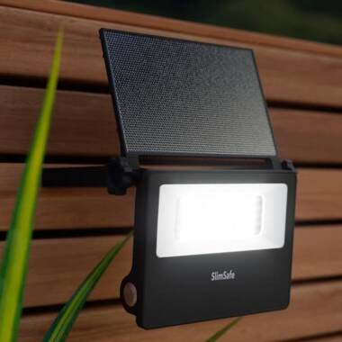 Suri SlimSafe Pro Solar 800lm LED Floodlight with PIR Sensor